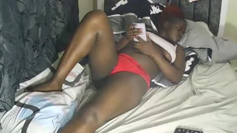 Snapshot of ebony_tasha chatting on 27, 1, 2025 tasha online show from 27, 1, 2025