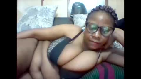 MAMITO online show from 5, 3, 2025