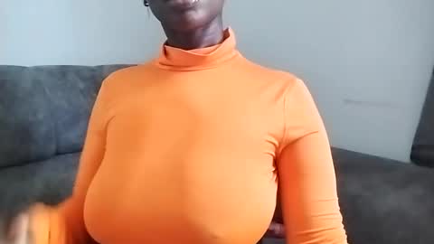 Snapshot of ebonycandymelani chatting on 16, 2, 2025 Ebony Melanie online show from 16, 2, 2025