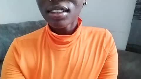 Snapshot of ebonycandymelani chatting on 2, 3, 2025 Ebony Melanie online show from 2, 3, 2025
