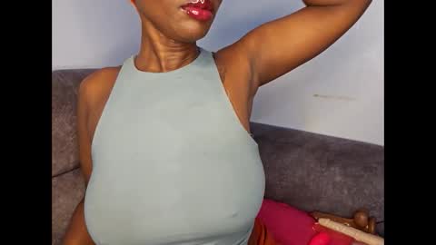 Snapshot of ebonycandymelani chatting on 28, 9, 2025 Ebony Melanie online show from 28, 9, 2025