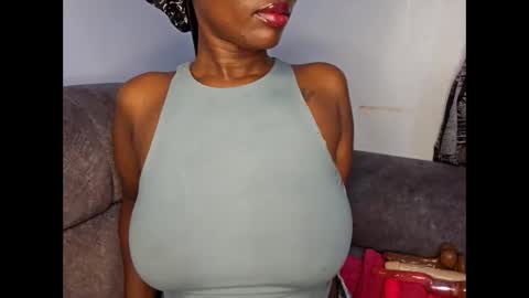 Snapshot of ebonycandymelani chatting on 3, 10, 2025 Ebony Melanie online show from 3, 10, 2025