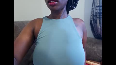 Snapshot of ebonycandymelani chatting on 21, 10, 2025 Ebony Melanie online show from 21, 10, 2025