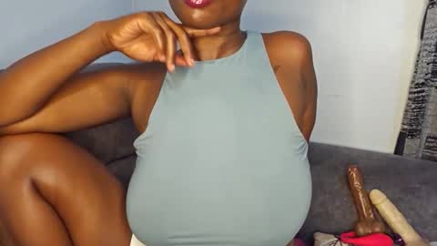 Snapshot of ebonycandymelani chatting on 4, 12, 2025 Ebony Melanie online show from 4, 12, 2025