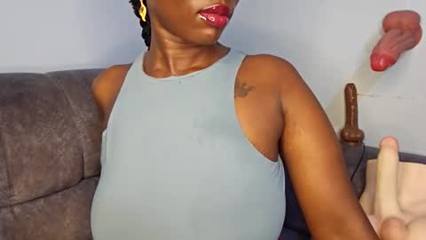 Ebony Melanie online show from 12, 1, 2026