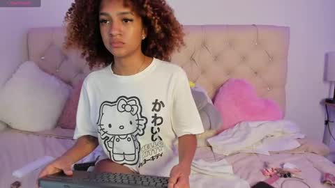 Queen Ebony online show from 30, 12, 2024