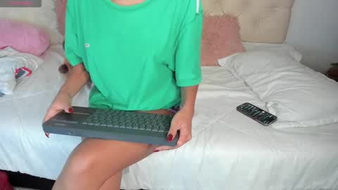 Snapshot of ebonygoddes03 chatting on 2, 11, 2025 Queen Ebony online show from 2, 11, 2025