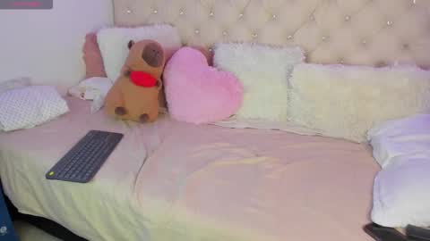 Snapshot of ebonygoddes03 chatting on 10, 11, 2025 Queen Ebony online show from 10, 11, 2025