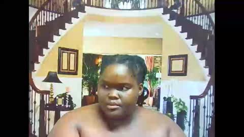 Snapshot of ebonyhotbuns4u2luv chatting on 10, 2, 2025 ebonyhotbuns4u2luv online show from 10, 2, 2025