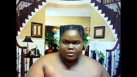 Snapshot of ebonyhotbuns4u2luv chatting on 11, 2, 2025 ebonyhotbuns4u2luv online show from 11, 2, 2025