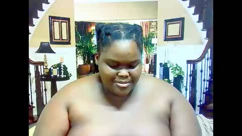 Snapshot of ebonyhotbuns4u2luv chatting on 13, 2, 2025 ebonyhotbuns4u2luv online show from 13, 2, 2025