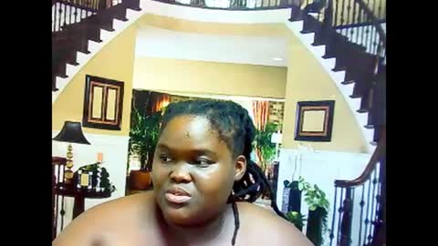 Snapshot of ebonyhotbuns4u2luv chatting on 14, 2, 2025 ebonyhotbuns4u2luv online show from 14, 2, 2025