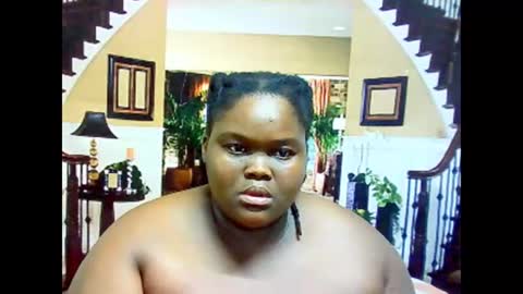 Snapshot of ebonyhotbuns4u2luv chatting on 21, 2, 2025 ebonyhotbuns4u2luv online show from 21, 2, 2025