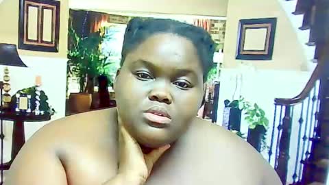 Snapshot of ebonyhotbuns4u2luv chatting on 22, 2, 2025 ebonyhotbuns4u2luv online show from 22, 2, 2025