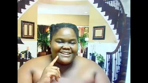 Snapshot of ebonyhotbuns4u2luv chatting on 25, 2, 2025 ebonyhotbuns4u2luv online show from 25, 2, 2025