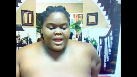 Snapshot of ebonyhotbuns4u2luv chatting on 6, 3, 2025 ebonyhotbuns4u2luv online show from 6, 3, 2025
