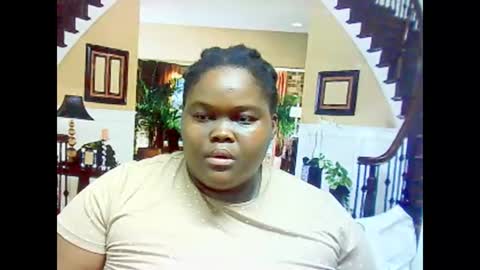 Snapshot of ebonyhotbuns4u2luv chatting on 7, 3, 2025 ebonyhotbuns4u2luv online show from 7, 3, 2025