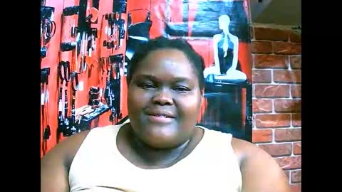 Snapshot of ebonyhotbuns4u2luv chatting on 9, 9, 2025 ebonyhotbuns4u2luv online show from 9, 9, 2025