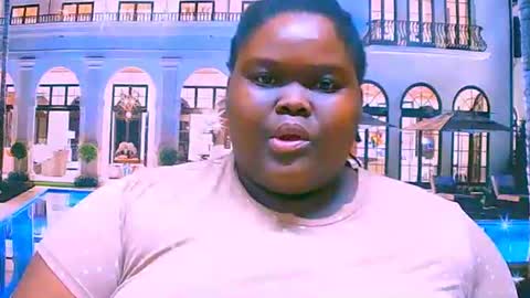 Snapshot of ebonyhotbuns4u2luv chatting on 26, 9, 2025 ebonyhotbuns4u2luv online show from 26, 9, 2025