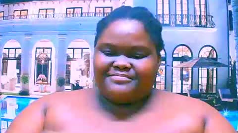 Snapshot of ebonyhotbuns4u2luv chatting on 2, 10, 2025 ebonyhotbuns4u2luv online show from 2, 10, 2025