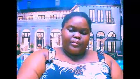 Snapshot of ebonyhotbuns4u2luv chatting on 7, 10, 2025 ebonyhotbuns4u2luv online show from 7, 10, 2025
