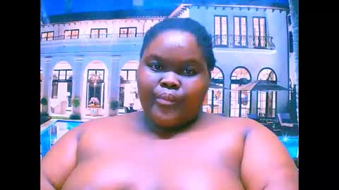Snapshot of ebonyhotbuns4u2luv chatting on 16, 10, 2025 ebonyhotbuns4u2luv online show from 16, 10, 2025