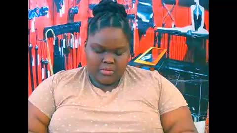 Snapshot of ebonyhotbuns4u2luv chatting on 7, 11, 2025 ebonyhotbuns4u2luv online show from 7, 11, 2025