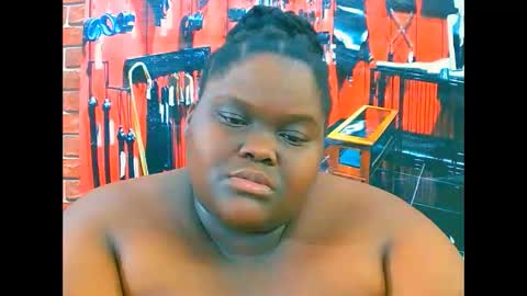 Snapshot of ebonyhotbuns4u2luv chatting on 14, 11, 2025 ebonyhotbuns4u2luv online show from 14, 11, 2025