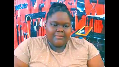 Snapshot of ebonyhotbuns4u2luv chatting on 15, 11, 2025 ebonyhotbuns4u2luv online show from 15, 11, 2025