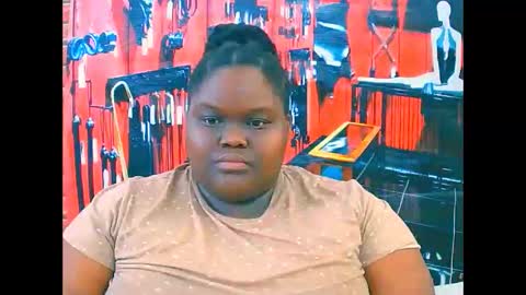 Snapshot of ebonyhotbuns4u2luv chatting on 17, 11, 2025 ebonyhotbuns4u2luv online show from 17, 11, 2025