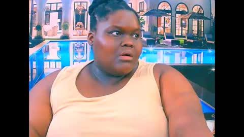 Snapshot of ebonyhotbuns4u2luv chatting on 23, 11, 2025 ebonyhotbuns4u2luv online show from 23, 11, 2025