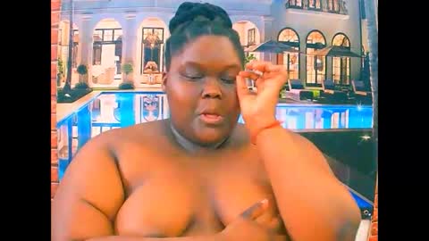 Snapshot of ebonyhotbuns4u2luv chatting on 25, 11, 2025 ebonyhotbuns4u2luv online show from 25, 11, 2025