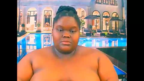 Snapshot of ebonyhotbuns4u2luv chatting on 25, 11, 2025 ebonyhotbuns4u2luv online show from 25, 11, 2025