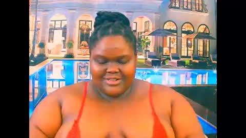 Snapshot of ebonyhotbuns4u2luv chatting on 27, 11, 2025 ebonyhotbuns4u2luv online show from 27, 11, 2025