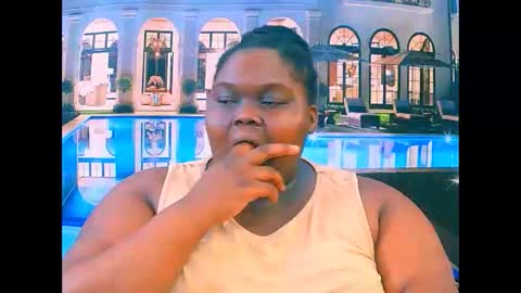 Snapshot of ebonyhotbuns4u2luv chatting on 28, 11, 2025 ebonyhotbuns4u2luv online show from 28, 11, 2025