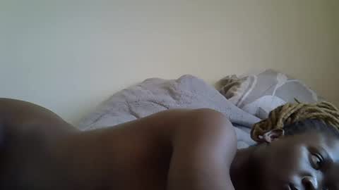 ebonyliliana online show from 13, 12, 2024