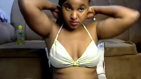 Snapshot of ebonyluna229320 chatting on 25, 2, 2025 i am clara online show from 25, 2, 2025