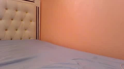 Snapshot of ebonymayahh chatting on 8, 7, 2026 ebonymayahh online show from 8, 7, 2026