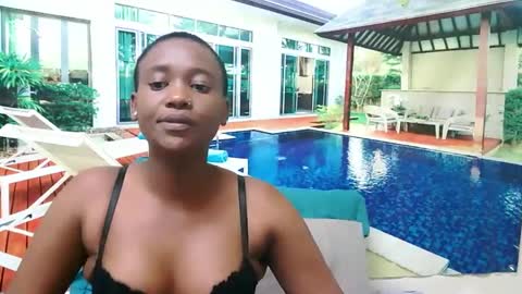 Snapshot of ebonyolive69 chatting on 17, 12, 2024 Cindy online show from 17, 12, 2024