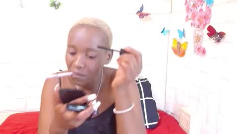 Snapshot of ebonyolive69 chatting on 4, 11, 2025 Cindy online show from 4, 11, 2025