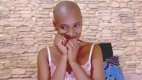 Snapshot of ebonyolive69 chatting on 24, 6, 2026 Cindy online show from 24, 6, 2026