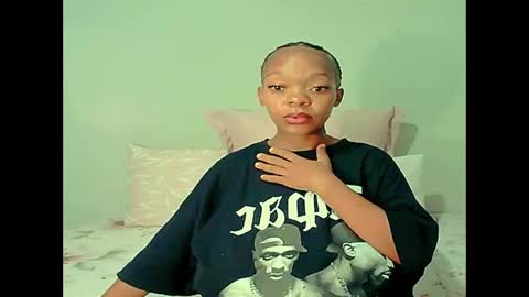 Snapshot of ebonyshy123x chatting on 27, 2, 2026 ebonyshy123 online show from 27, 2, 2026