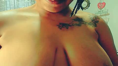Snapshot of ebonyshy123x chatting on 12, 6, 2026 ebonyshy123 online show from 12, 6, 2026