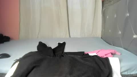 Snapshot of ebonysmiles00 chatting on 20, 6, 2026 ebonysmiles00 online show from 20, 6, 2026