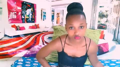 Candy online show from 19, 2, 2025