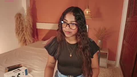 Snapshot of ebonyswet chatting on 13, 12, 2025 ebonyswet online show from 13, 12, 2025