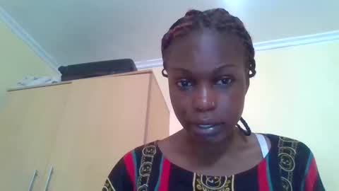Snapshot of ebonytanqueen chatting on 22, 11, 2025 ebonytanqueen online show from 22, 11, 2025