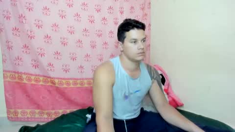 Snapshot of eclipseandflame chatting on 26, 10, 2025 online show from 26, 10, 2025