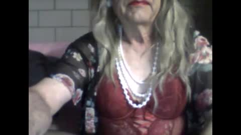 eddie595959 online show from 8, 1, 2025