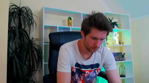 eddie_baker online show from 12, 4, 2026